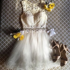 PROMGIRL Ivory A-Line Formal Dress
